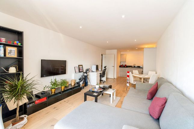 Thumbnail Flat for sale in 1 Royal Crescent Road, Southampton
