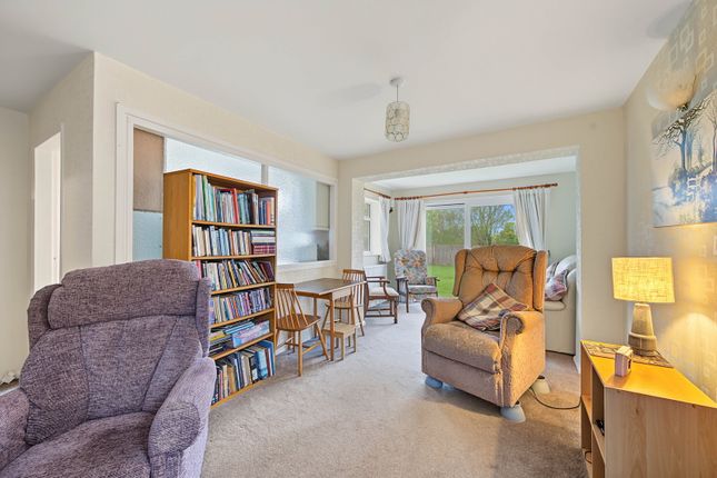 Belvoir Gardens, Grantham photo 3