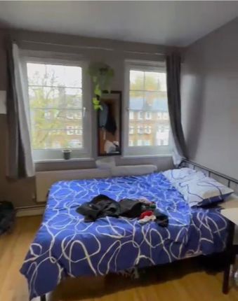 Room to rent in Cornwall Avenue, London