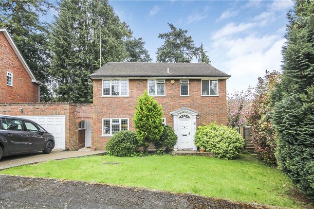 Thumbnail Detached house to rent in Broomcroft Close, Woking, Surrey