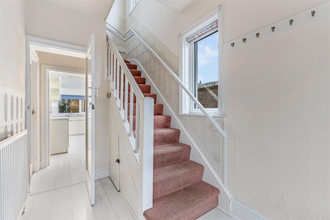2, Craigmore Drive, Ilkley photo 3