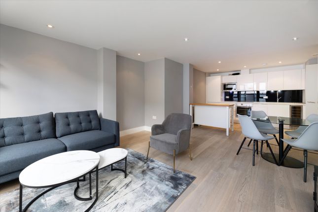 Thumbnail Flat to rent in Bull Inn Court, Covent Garden, London