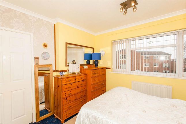 Town house for sale in Wordsworth Road, Chesterfield
