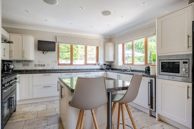 49, Ringwood Road, Fordingbridge photo 4