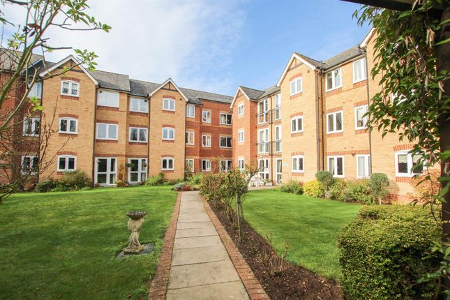 Flat for sale in Station Street, Saffron Walden