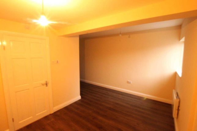 Flat 6, Walsall Road, Wednesbury photo 3