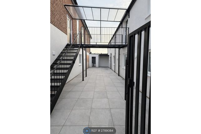 Flats At  Nottingham Road, Nottingham Road Ilkeston, Derbyshire photo 3