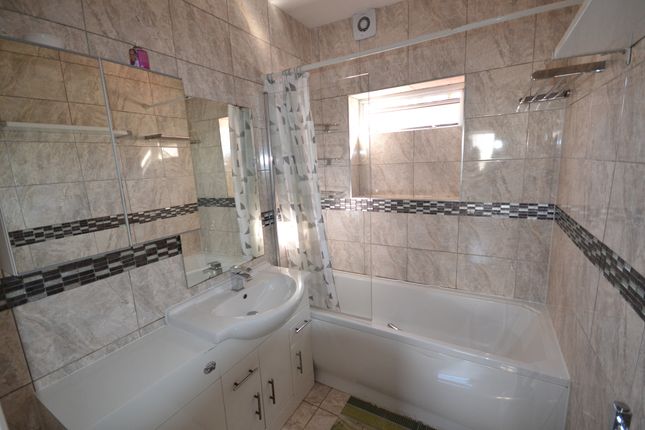 8, Westwood Road, Ilford photo 2