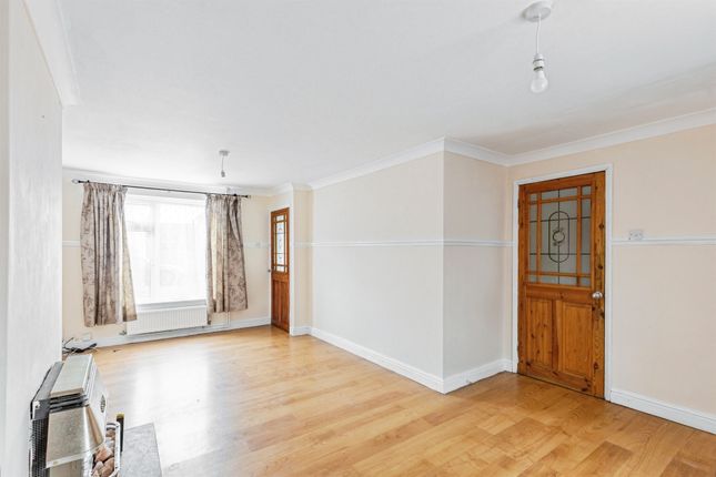 37, Ashley Avenue, Corby photo 3