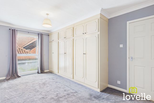27 Elm Tree Court, Cottingham photo 4