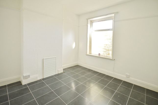 71, Paget Street, Cardiff photo 5