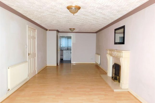 90A, Blandford Street, Ashton-Under-Lyne photo 5