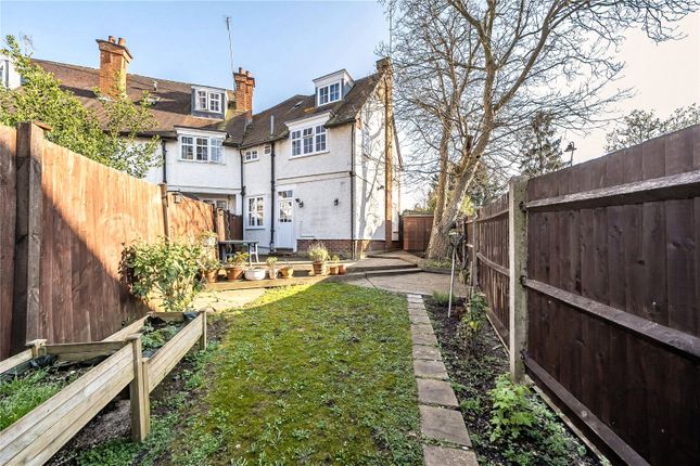 204, Pitshanger Lane, Ealing photo 4