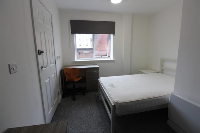 Room to rent in St. Marys Road, Southampton