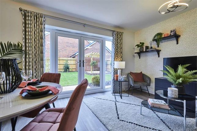 43, Chescombe Road, Yatton, Bristol photo 3