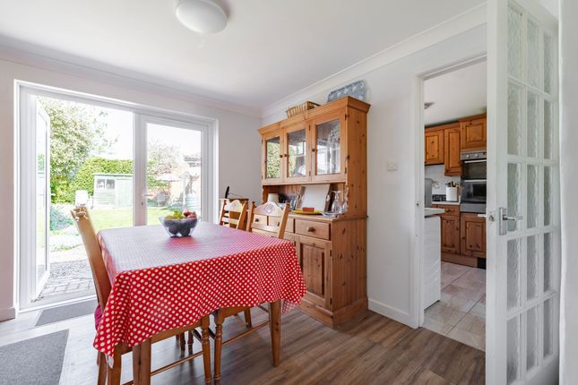 15 Station Road, Dereham photo 4