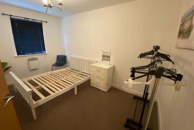 8, Planewood Gardens, Lowton, Warrington photo 4