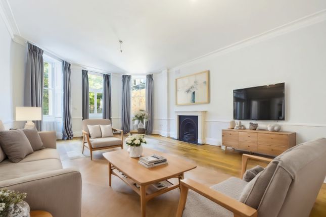 Thumbnail Flat to rent in Bloomsbury Place, Bloomsbury