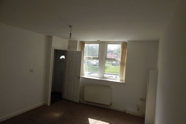 54A Cross Bank Road, Batley photo 3