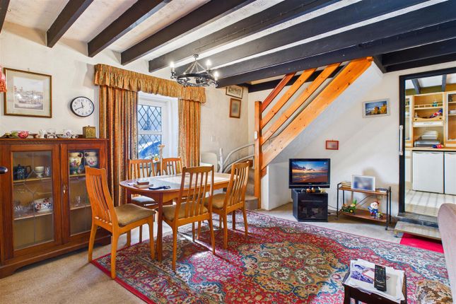 Trevellyan Cottage, 9, Nanhayes Row, St Newlyn East photo 4