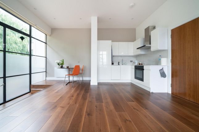 Flat for sale in Ferry Quay, Brentford