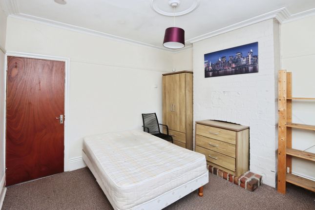 284, Edmund Road, Sheffield photo 4