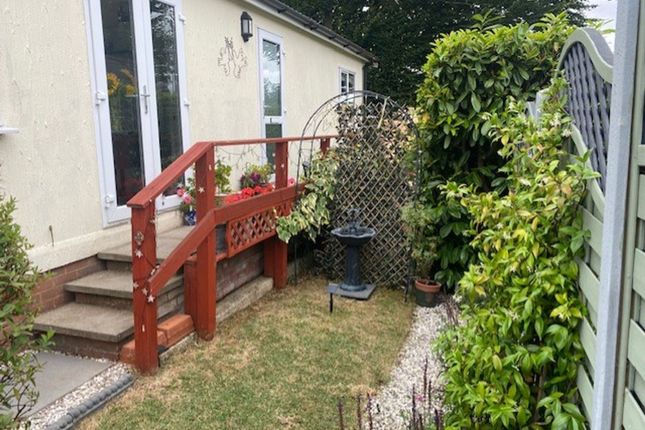 79 Old Sax Lane, Chesham photo 5