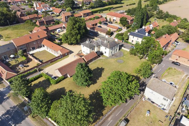 Manor Farm, Great North Road, Retford photo 2