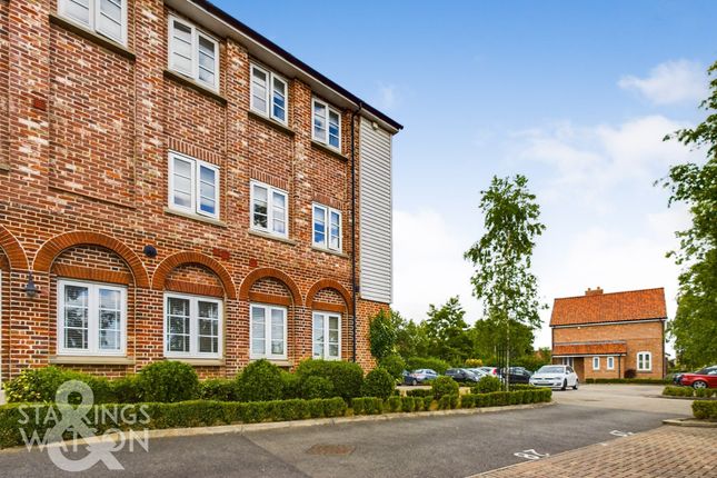 End terrace house for sale in The Maltings, Pirnhow Street, Ditchingham