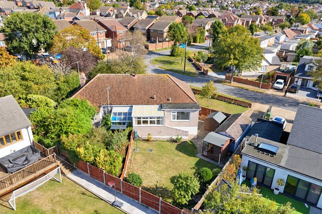 4, Watlington Road, South Benfleet photo 2