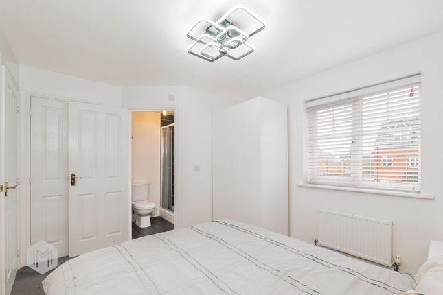 10 Elton Fold Chase, Bury photo 3