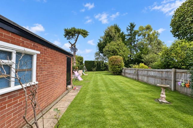 614 Woodchurch Road, Prenton photo 4