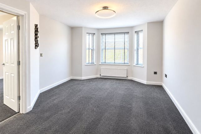 19, Royal Court Drive, Greater Manchester photo 2