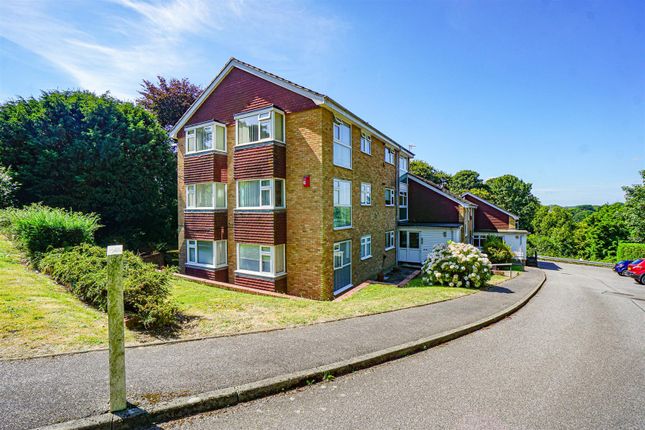 Thumbnail Flat for sale in Hollington Park Road, St. Leonards-On-Sea