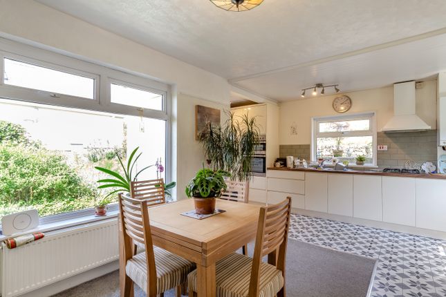 25, Firleigh Road, Kingsteignton photo 3