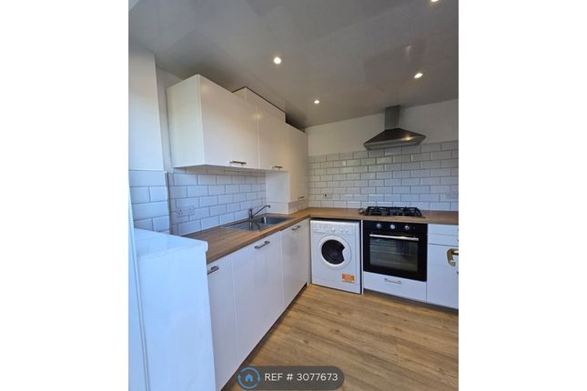 2-bed semi-detached on Edinburgh, £1,595/mo