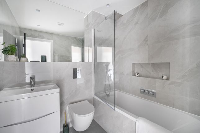 Flat 86 - Haredon House, 810, London Road, Sutton photo 3