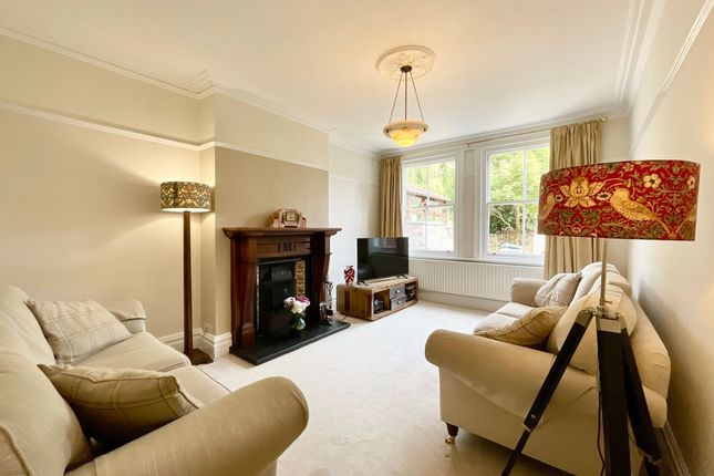 10 Poolfield Avenue, Newcastle photo 2
