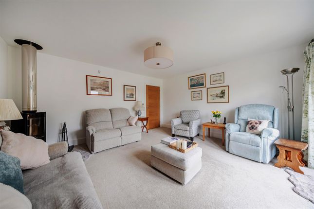 6, Old Crown Road, Shaftesbury photo 4