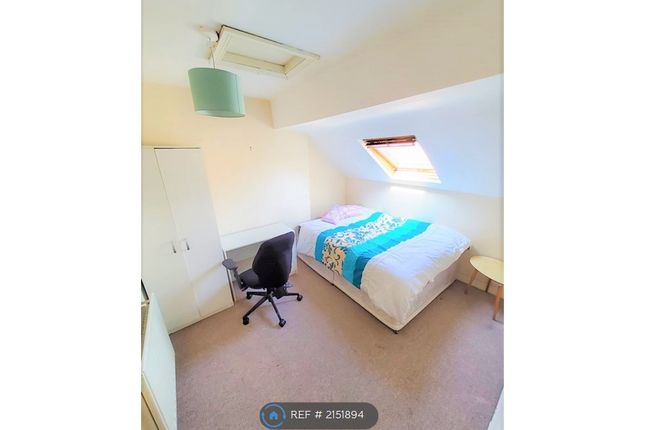 Room to rent in Salford, Salford