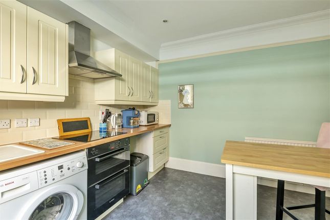 Flat for sale in Waterloo Road, Bedford, Bedford