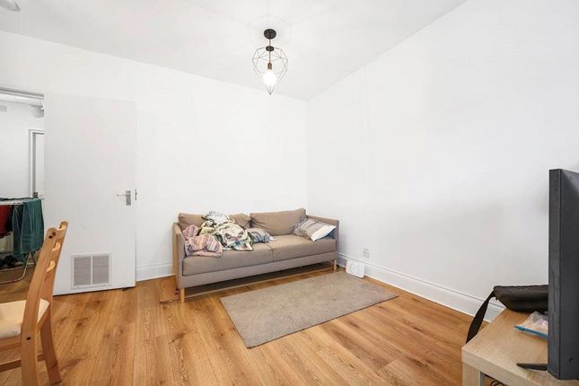 Flat to rent in Venables Street, London