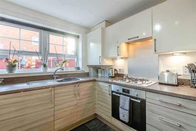 6, Bluebell Way, Maidstone photo 2