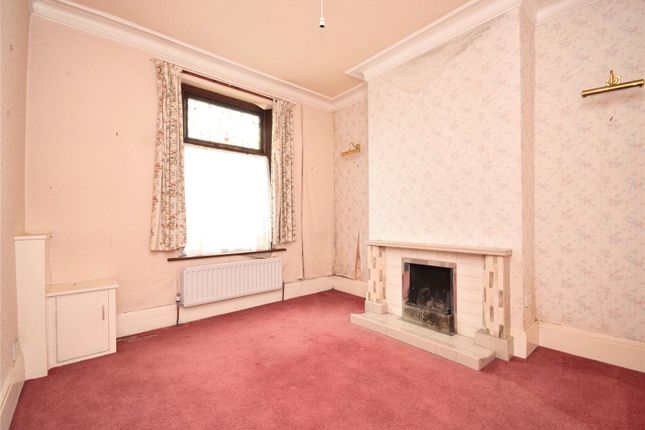 13, Cardigan Avenue, Lancashire photo 4