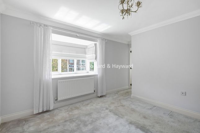 1, Newlyn Close, Kent photo 4