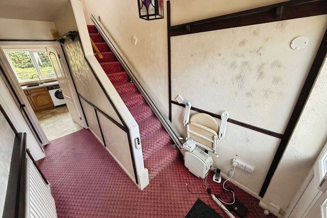 61 Acacia Gardens, Stoke-On-Trent photo 2