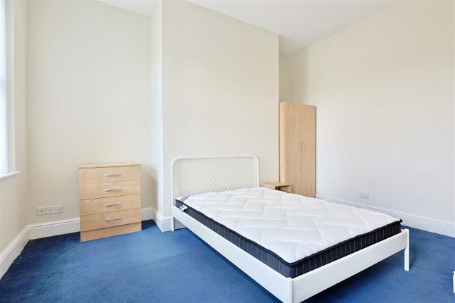 Flat 1 97, High Street West, Tyne and Wear photo 4