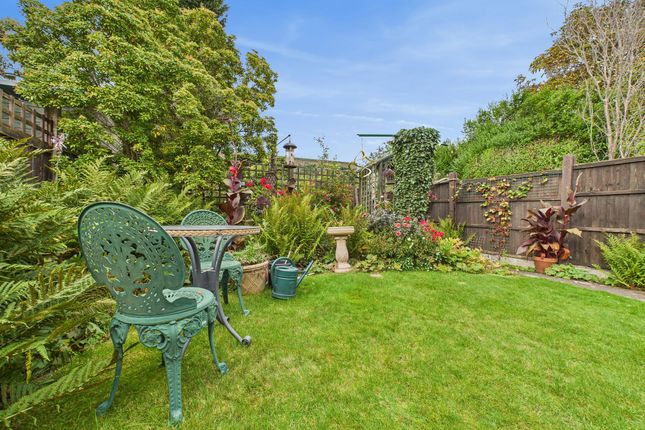 19 Hickling Road, Nottingham photo 4