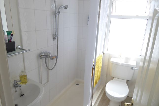 15, The Oaksm Longmoor Road, Greatham, Liss photo 5