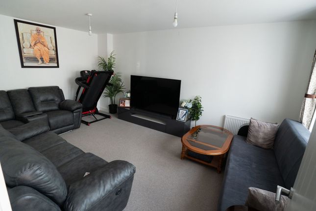 Bourne End, Hemel Hempstead photo 2